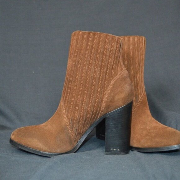 Buttero Coco Brown Suede Tres Durango Cowboy Ankle Boots – Size 38 / US 7.5 NIB - Picture 2 of 5
